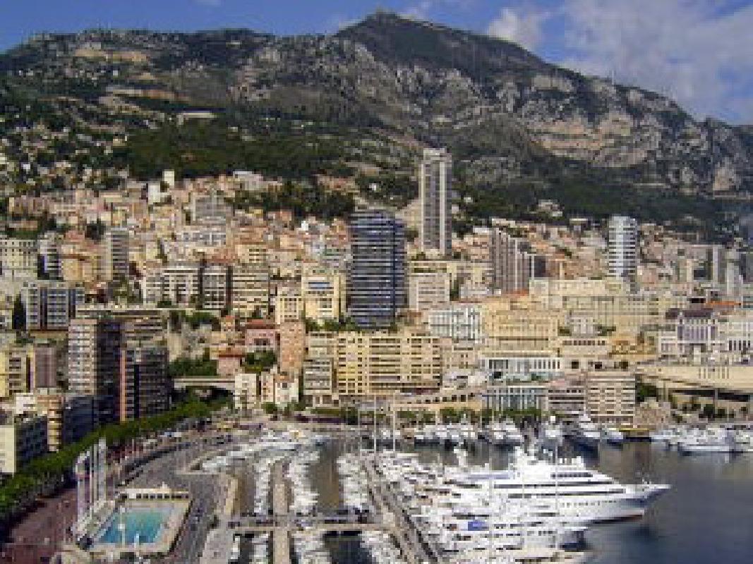 南フランス 隣国モナコ イタリアへも ニース発の近郊おすすめ観光ツアー１０選 おすすめ旅行を探すならトラベルブック Travelbook