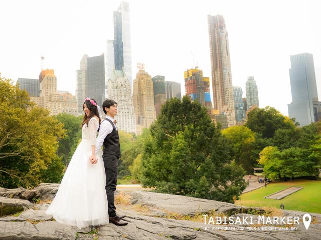 Ny発 1万人予約待ちコスメ グロッシアー は全米女子大絶賛