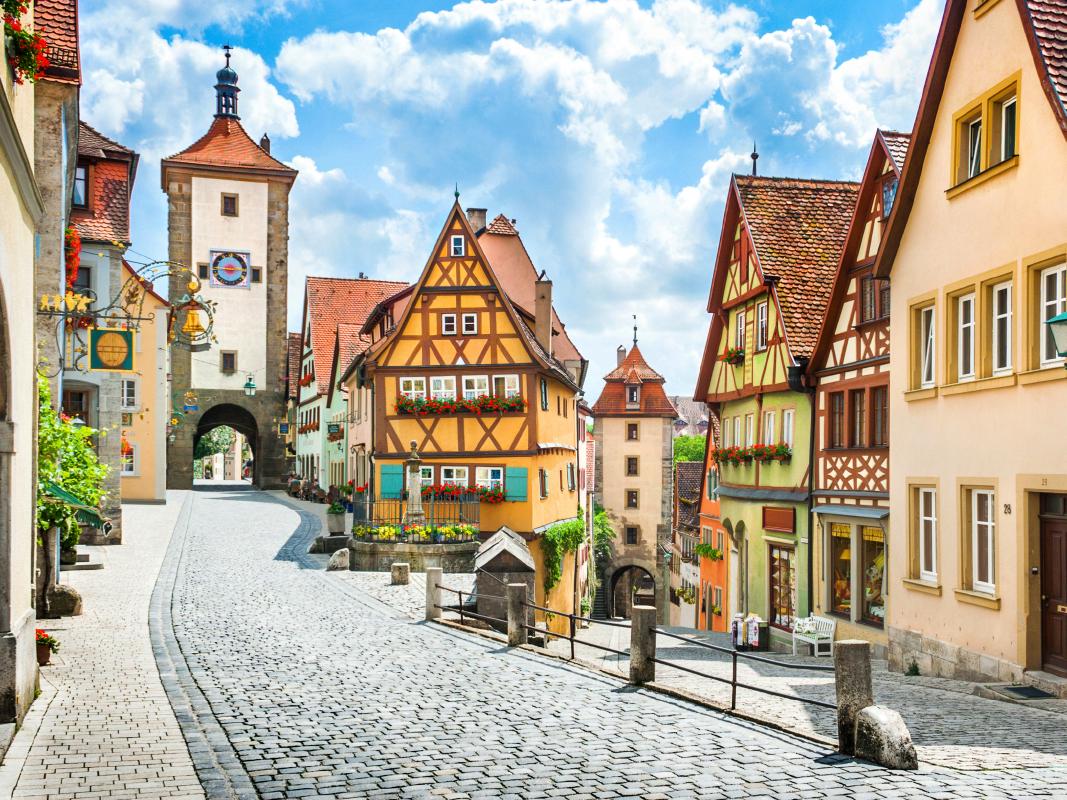 ドイツ ゴシック建築のメルヘンな街 ローテンブルクをぶらりお散歩 おすすめ旅行を探すならトラベルブック Travelbook