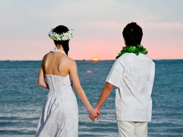 ハワイ ウェディング フォトプランのオプショナルツアー 現地ツアーを比較 格安予約 トラベルコ